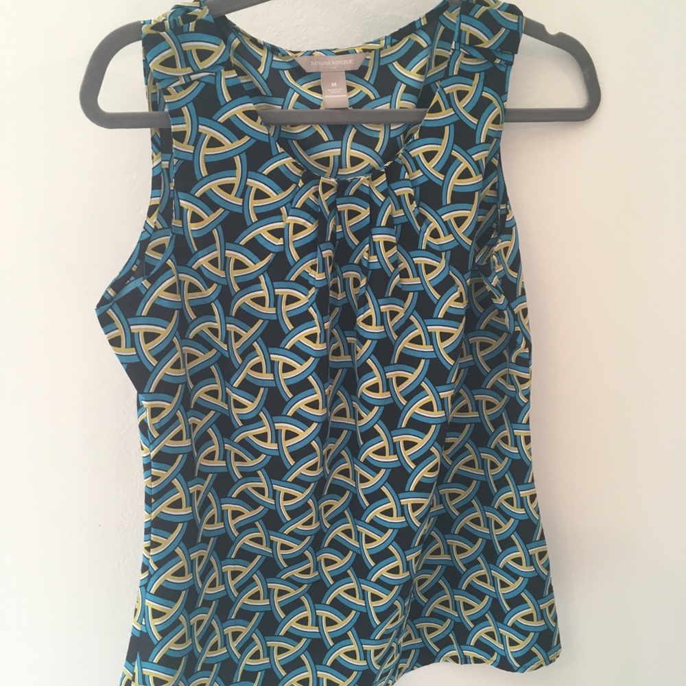 Banana Republic Blouse size medium